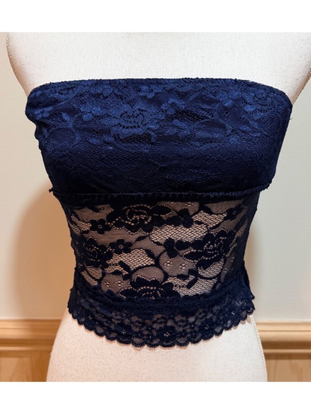 Navy Blue Lace Strapless Tube Top ~ Size Medium